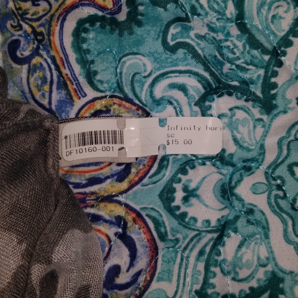 Scarf - Picture 3 of 3